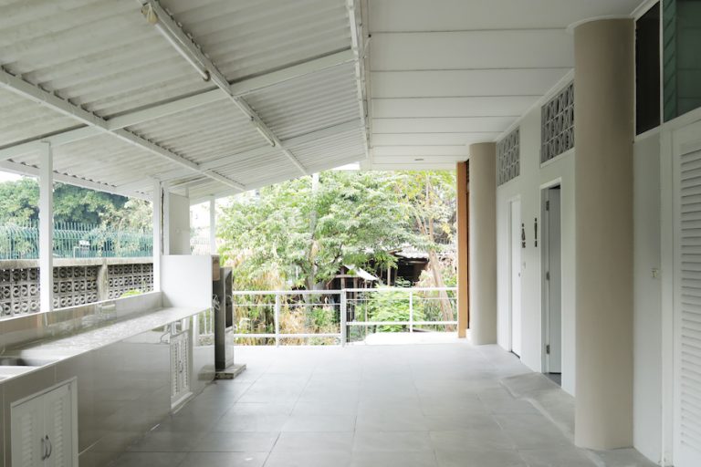 sldc_outside_10